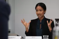 Während Anaïs Frischknecht ausführlich relevante Referenzurteile zitiert.