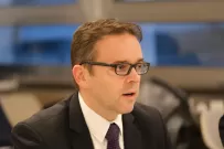 ...und möglichst schwierige und unbequeme Fragen zu stellen.