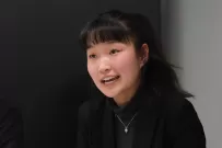 Tsagaanlkham Badamkhand hat das erste Wort. 