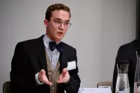 ...und Manuel Constam doppelt mit Rechtssprechungshinweisen nach.